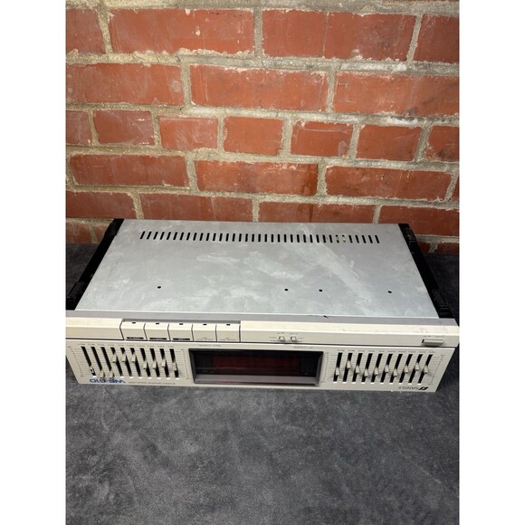 Vintage SANSUI WS-G10 Stereo Graphic Equalizer Has Power UNTESTED PARTS/REPAIR - Picture 9 of 10